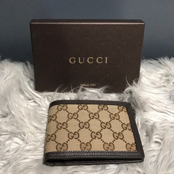 Gucci Other - Gucci wallet